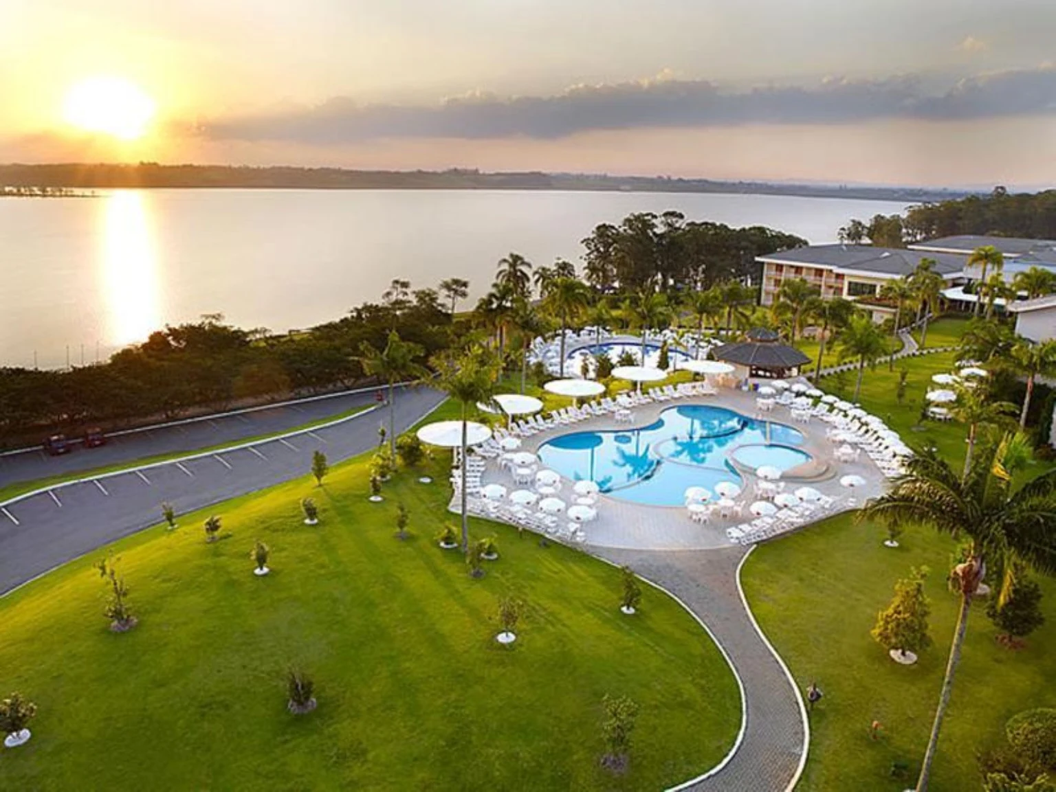 Vista do Club Med Lake Paradise em Mogi das Cruzes